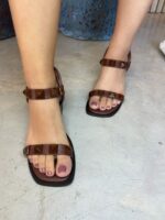 SANDALIA JOANA MARROM - Imagem 2