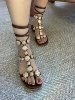 SANDALIA SELENE MARROM