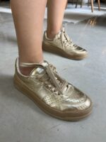 TENIS MOLLY DOURADO - Imagem 2