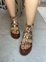 SANDALIA ALDA CARAMELO